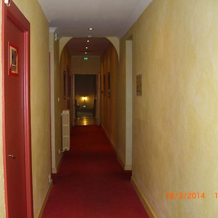 Hotel Cote Patio Nimes Exterior photo